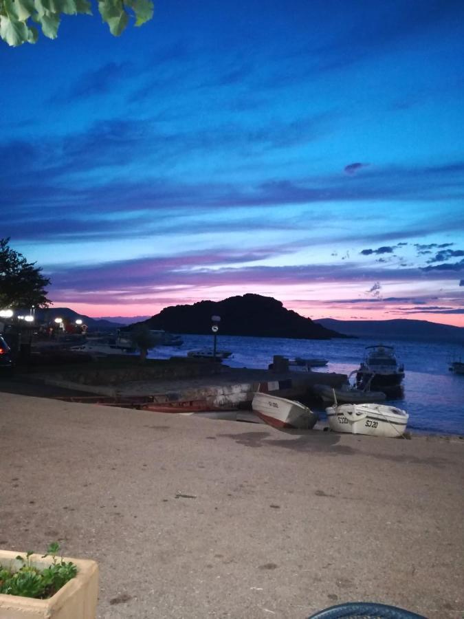 Vila Grosa Sveti Juraj Bagian luar foto